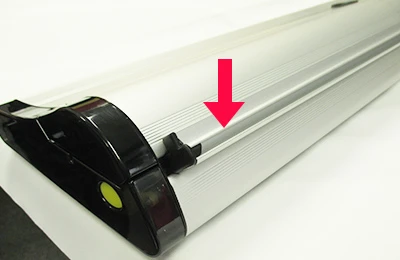 ロールアップバナーNext:2-5 メディア収納後